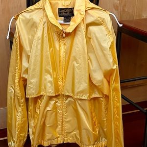Vintage Eddie Bauer Windbreaker Yellow Nylon Tuck Away Hood Vented Mens XL
